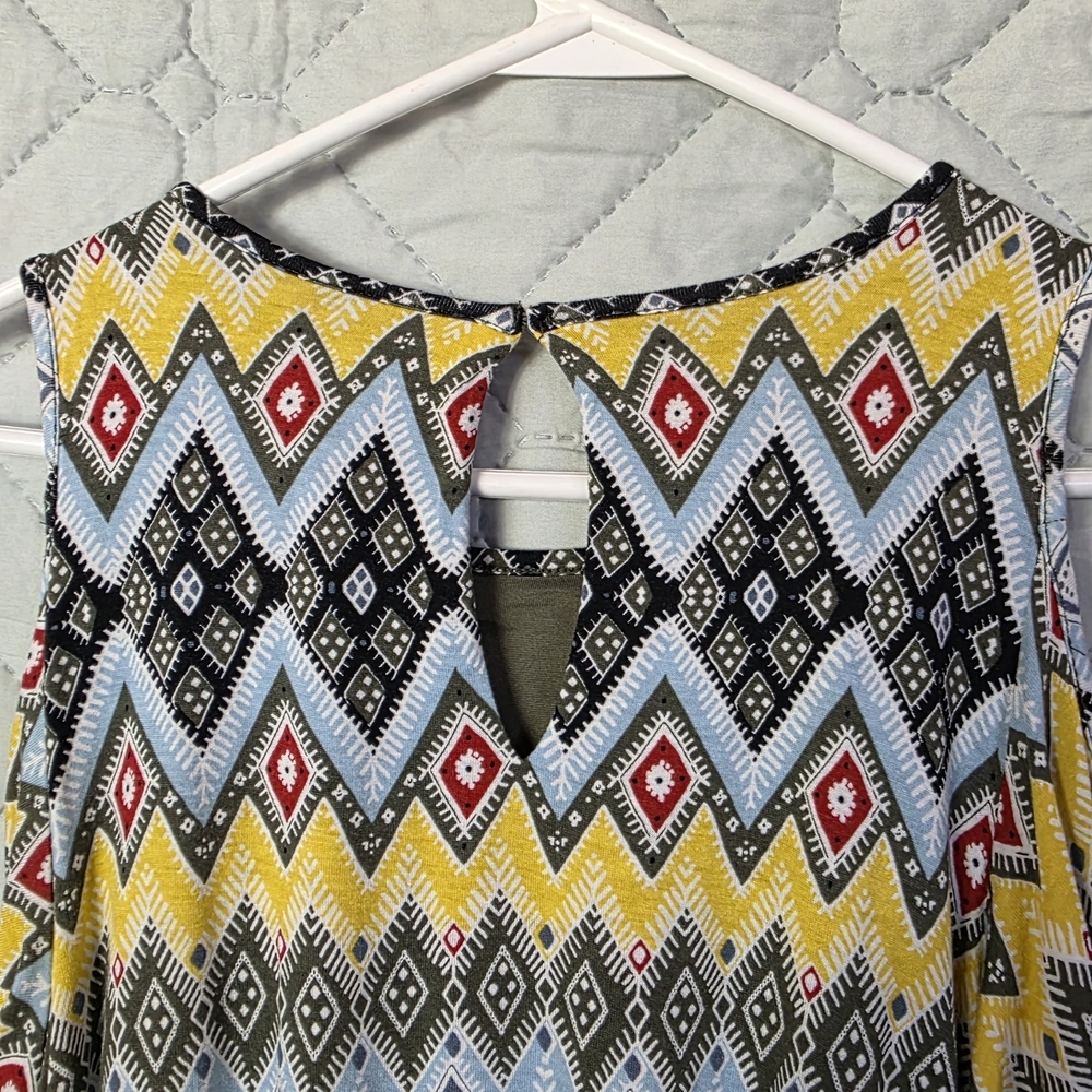 Ann Taylor Loft Multi Color Geometric Cold Shoulder Dress Sz XS Boho Blue Yellow - Picture 5 of 9